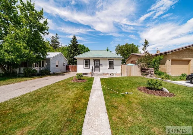 Homes for sale in Idaho Falls, ID | 445 6th Street, Idaho Falls, ID 83401 | MLS# 2186739