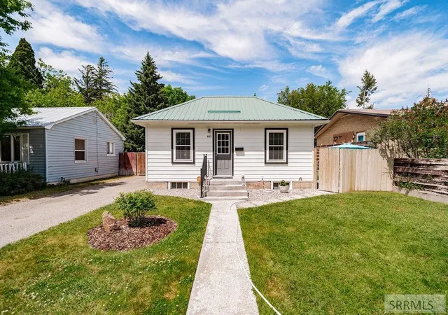 Homes for sale in Idaho Falls, ID | 445 6Th Street, Idaho Falls, ID 83401 | MLS# 2186739