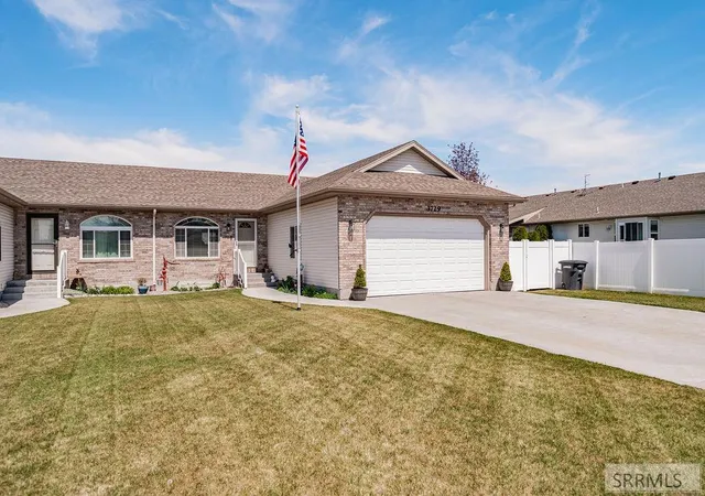 Homes for sale in Ammon, ID | 3729 E Heartland Circle, Ammon, ID 83406 | MLS# 2186076