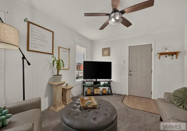 Photo 3 of Single family home for sale at 401 S Fisher Avenue, Blackfoot, ID 83221 | MLS# 2188249 | Listing updated on 2026-09-06