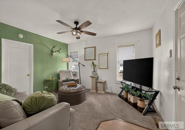 Photo 3 of Single family home for sale at 401 S Fisher Avenue, Blackfoot, ID 83221 | MLS# 2188249 | Listing updated on 2026-09-06