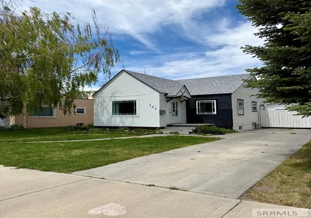 3rd image of 323 E 13Th Street, Idaho Falls, ID 83404 | MLS# 2186783