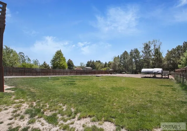 Homes for sale in Ammon, ID | 4364 High Desert Dr, Ammon, ID 83406 | MLS# 2186393