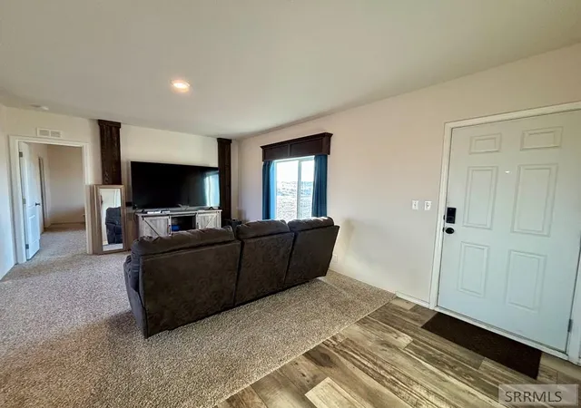 Photo 4 of Sale Pending at 2987 East 550 N, Saint Anthony, ID 83445 | MLS# 2182065 | Listing updated on 2026-05-11
