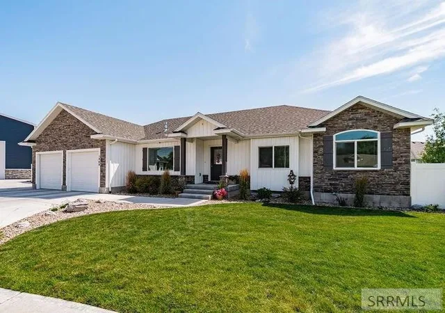 Photo 3 of Single family home for sale at 1468 N Trappers Ridge, Idaho Falls, ID 83406 | MLS# 2187968 | Listing updated on 2026-08-19