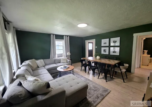 3rd image of 246 S 2Nd E, Rexburg, ID 83440 | MLS# 2186952