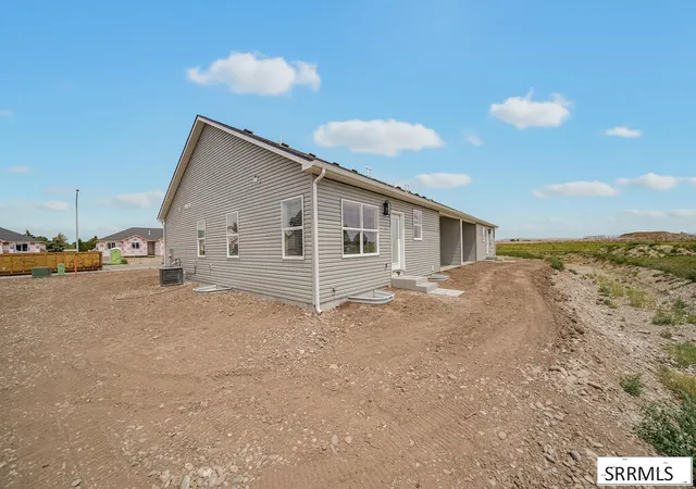 63rd image of 445 East River Ln, Idaho Falls, ID 83402 | MLS# 2188709