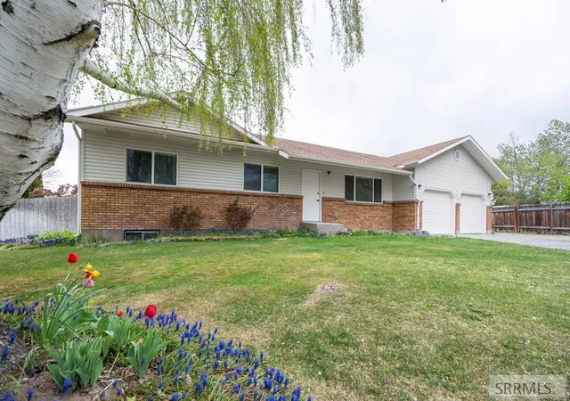 Homes for sale in Idaho Falls, ID | 972 Bluebird Pl, Idaho Falls, ID 83402 | MLS# 2185812