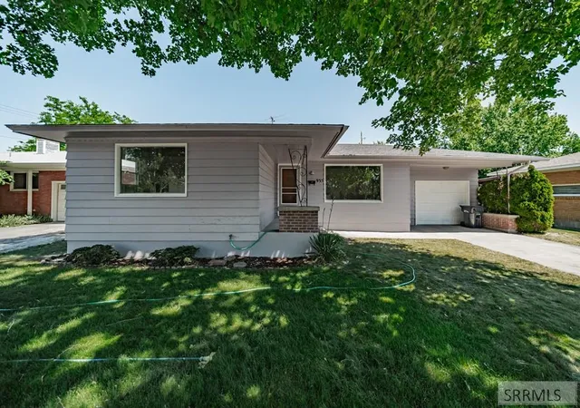 Photo 2 of Sale Pending at 935 Stanger Avenue, Idaho Falls, ID 83404 | MLS# 2187141 | Listing updated on 2026-08-25