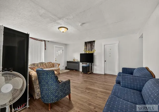 Photo 3 of House for sale at 711 E 1550 N, Shelley, ID 83274 | MLS# 2188187 | Listing updated on 2026-08-18