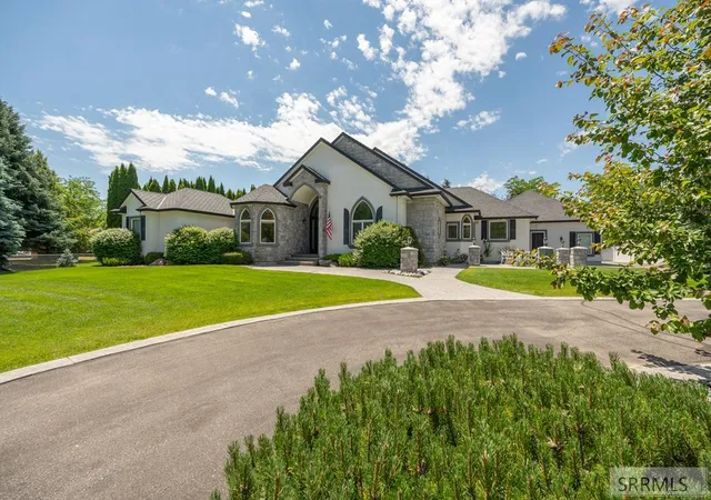 Photo 1 of Single family home for sale at 4020 Canterbury Way, Idaho Falls, ID 83404 | MLS# 2187363 | Listing updated on 2026-09-18