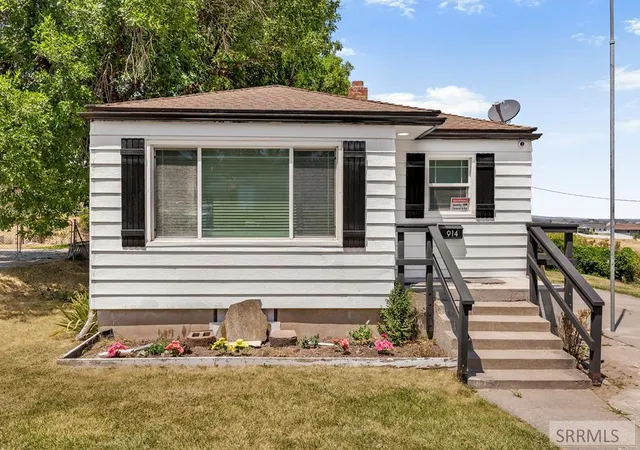 Homes for sale in Pocatello, ID | 914 Highland Blvd, Pocatello, ID 83204 | MLS# 2187757