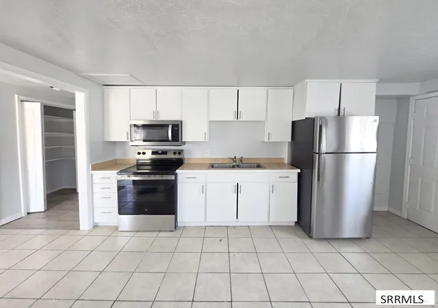 Photo 4 of House for sale at 3844 Jason Avenue, Pocatello, ID 83204 | MLS# 2187978 | Listing updated on 2026-09-09