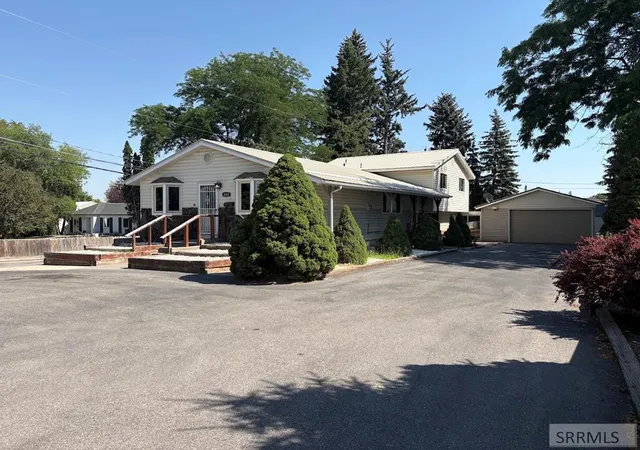Photo 1 of Single family home for sale at 880 1st Street, Idaho Falls, ID 83401 | MLS# 2187889 | Listing updated on 2026-08-25