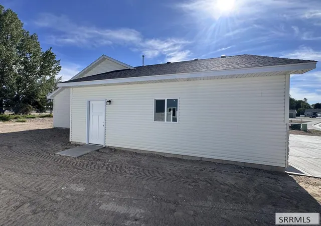 Photo 3 of Single family home for sale at 389 Wind River Dr, Shelley, ID 83274 | MLS# 2188819 | Listing updated on 2026-09-18