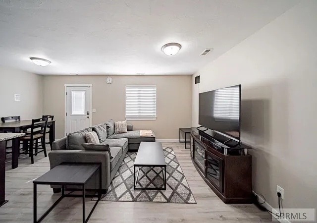 Photo 4 of Sale Pending at 2873 Murwood Street, Idaho Falls, ID 83402 | MLS# 2187911 | Listing updated on 2026-08-31