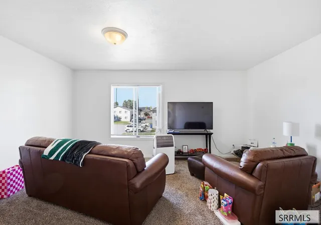 Photo 3 of House for sale at 885 Andrews, Rexburg, ID 83440 | MLS# 2188865 | Listing updated on 2026-09-09