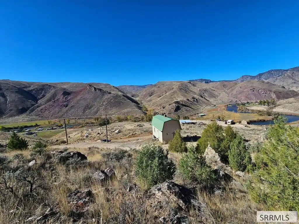 Photo 1 of Single family home for sale at 202 Cinnabar Cir, Salmon, ID 83467 | MLS# 2189879 | Listing updated on 2026-10-18