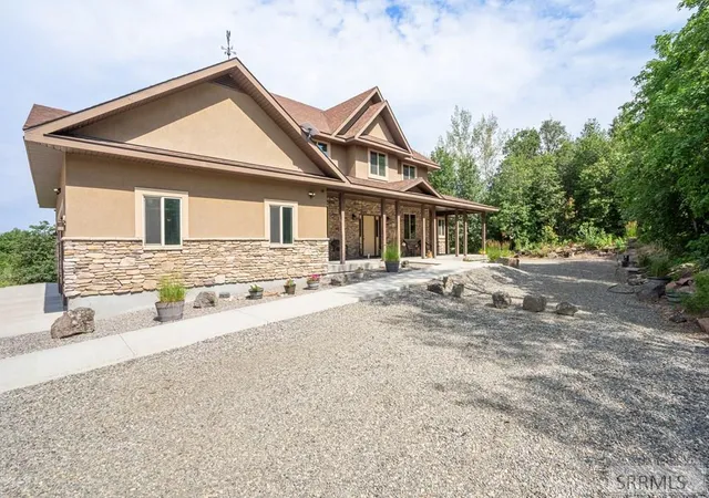 Photo 3 of Single family home for sale at 1681 E Aspen Heights Dr, Ashton, ID 83420 | MLS# 2188064 | Listing updated on 2026-08-04