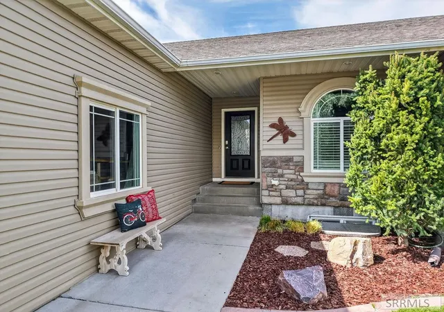 Homes for sale in Chubbuck, ID | 880 Redman Street, Chubbuck, ID 83202 | MLS# 2185458