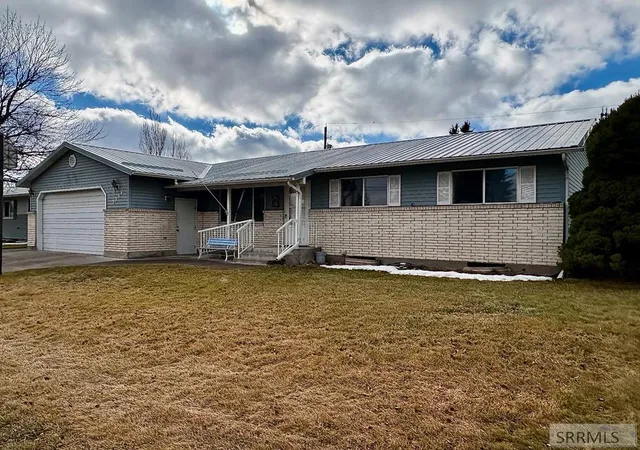 Homes for sale in Idaho Falls, ID | 2334 E 1st Street, Idaho Falls, ID 83401 | MLS# 2182288
