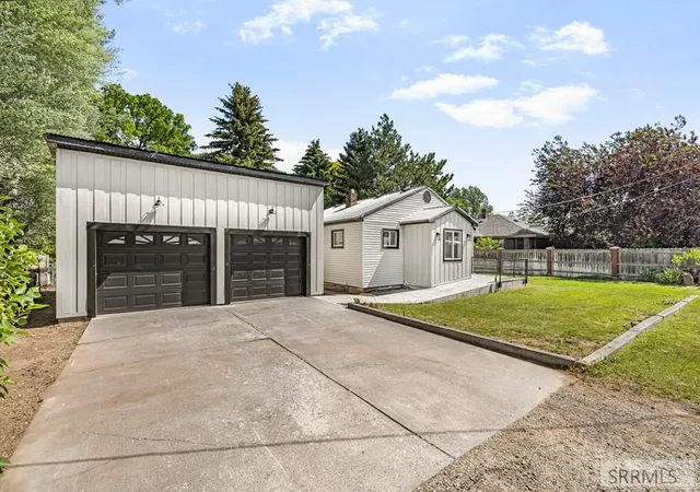 Homes for sale in Ammon, ID | 3315 E Rawson Street, Ammon, ID 83406 | MLS# 2187171
