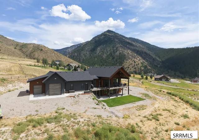 Photo 3 of Single family home for sale at 321 Trail View Road, Irwin, ID 83428 | MLS# 2188740 | Listing updated on 2026-09-05