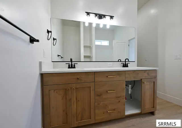 Photo 4 of Single family home for sale at 6133 Willow Oak Lane, Idaho Falls, ID 83401 | MLS# 2188670 | Listing updated on 2026-08-21