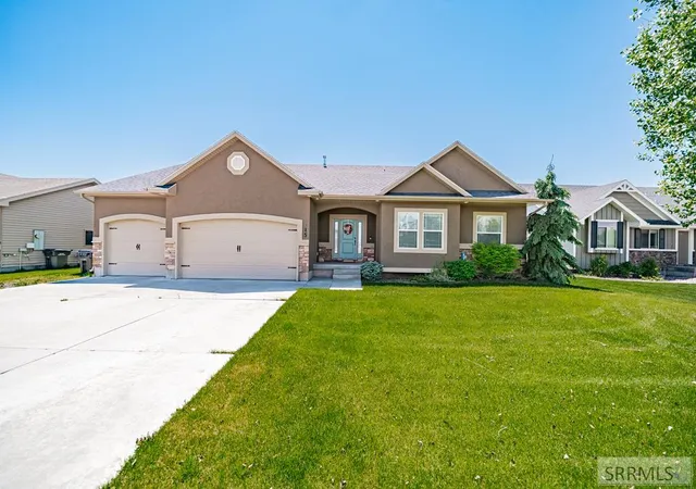 Photo 1 of Single family home for sale at 315 Pointe Dr, Idaho Falls, ID 83401 | MLS# 2188164 | Listing updated on 2026-07-29