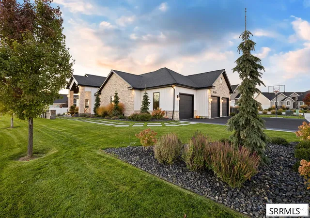 Photo 3 of Sale Pending at 360 Palisade Dr, Idaho Falls, ID 83404 | MLS# 2188600 | Listing updated on 2026-09-04