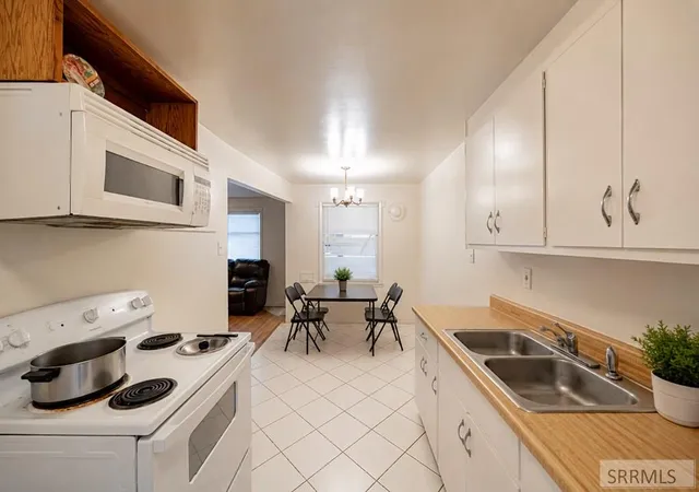 Photo 3 of House for sale at 610-612 Holbrook Dr, Idaho Falls, ID 83401 | MLS# 2188079 | Listing updated on 2026-09-03