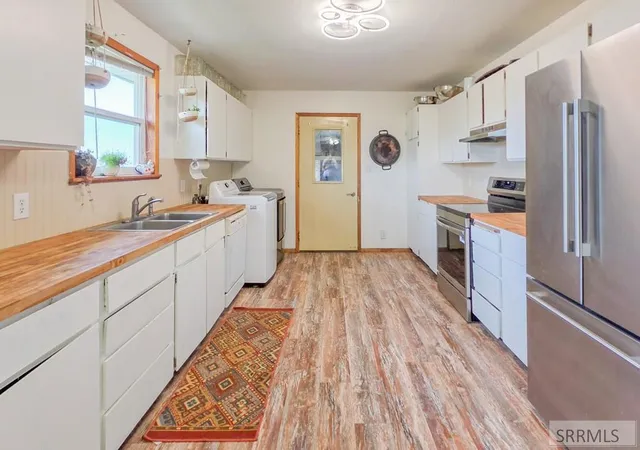 5th image of 700 Dean Avenue, Arco, ID 83213 | MLS# 2186989
