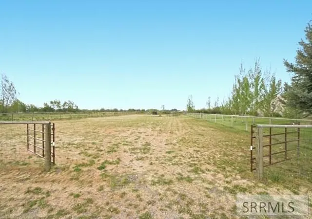 3rd image of 1814 Morning View Dr, Rexburg, ID 83440 | MLS# 2186340