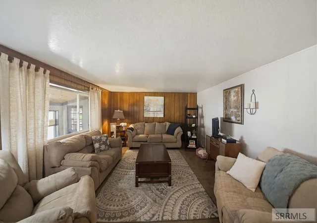 Photo 4 of Single family home for sale at 666 E 65Th N, Idaho Falls, ID 83401 | MLS# 2186808 | Listing updated on 2026-09-14