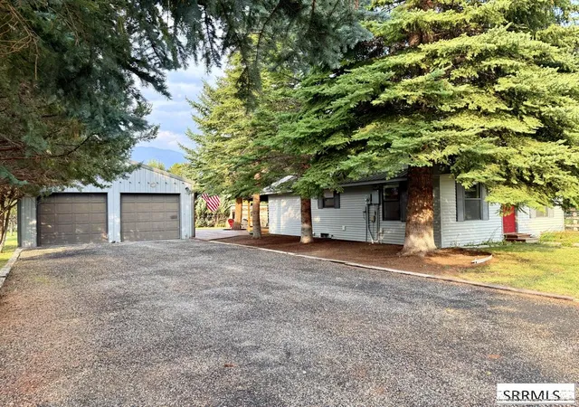 Photo 3 of Sale Pending at 706 College Street, Mackay, ID 83251 | MLS# 2188713 | Listing updated on 2026-10-05