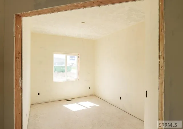 Photo 3 of Single family home for sale at 605 Badlands St, Shelley, ID 83274 | MLS# 2185464 | Listing updated on 2026-09-25