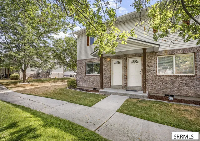 Photo 3 of Townhouse for sale at 640 Sunflower Road, Rexburg, ID 83440 | MLS# 2188608 | Listing updated on 2026-09-01