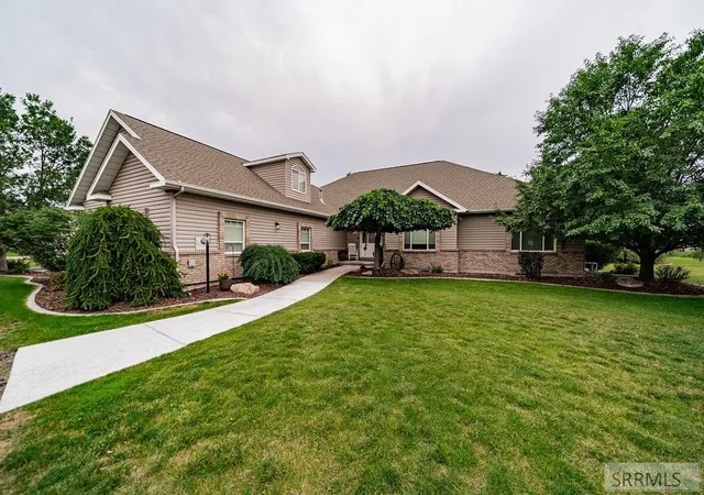 Photo 3 of Sale Pending at 2405 Robison Dr, Rexburg, ID 83440 | MLS# 2188085 | Listing updated on 2026-08-10