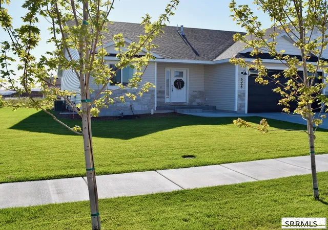Townhouse for sale at 6268 Red Shirt Rd, Idaho Falls, ID 83401 | MLS# 2188698