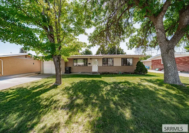 Photo 1 of Sale Pending at 618 Davidson Dr, Idaho Falls, ID 83401 | MLS# 2188907 | Listing updated on 2026-09-04