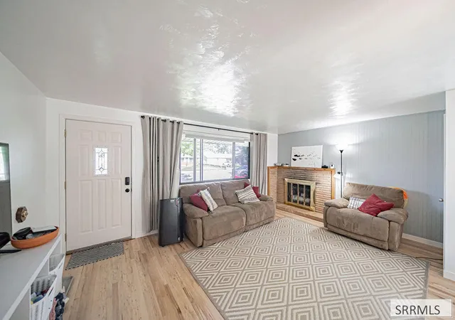 Photo 4 of Sale Pending at 618 Davidson Dr, Idaho Falls, ID 83401 | MLS# 2188907 | Listing updated on 2026-09-04