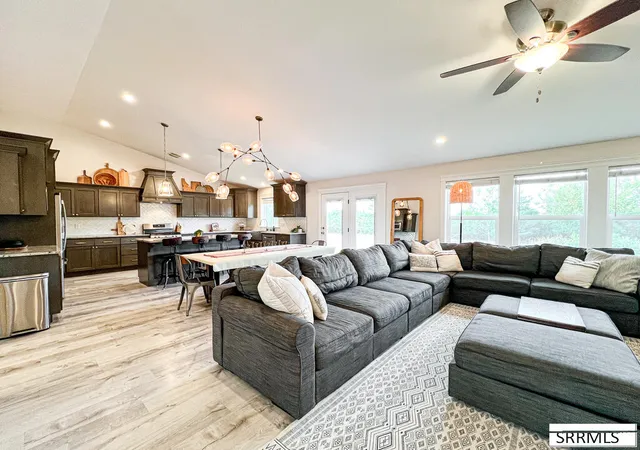 Photo 3 of Sale Pending at 4713 E 200 N, Rigby, ID 83442 | MLS# 2188728 | Listing updated on 2026-09-18