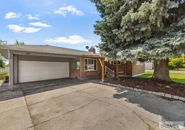 Photo 1 of Single family home for sale at 5444 E Rockwood Ave, Iona, ID 83427 | MLS# 2187791 | Listing updated on 2026-09-24
