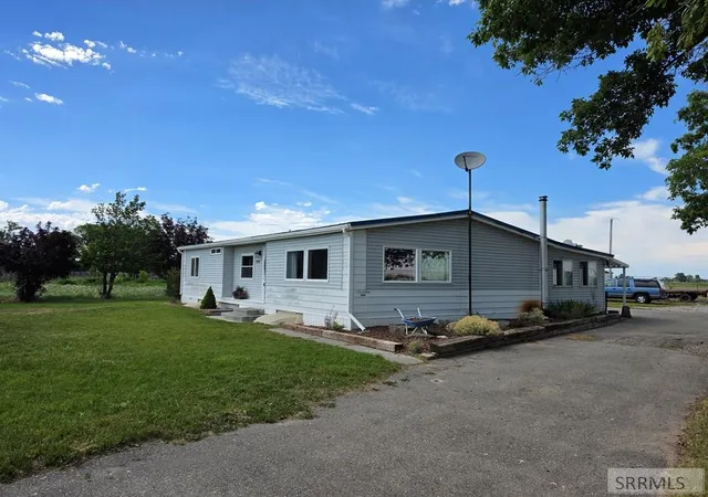 Homes for sale in Shelley, ID | 858 E 1000 N, Shelley, ID 83274 | MLS# 2187397