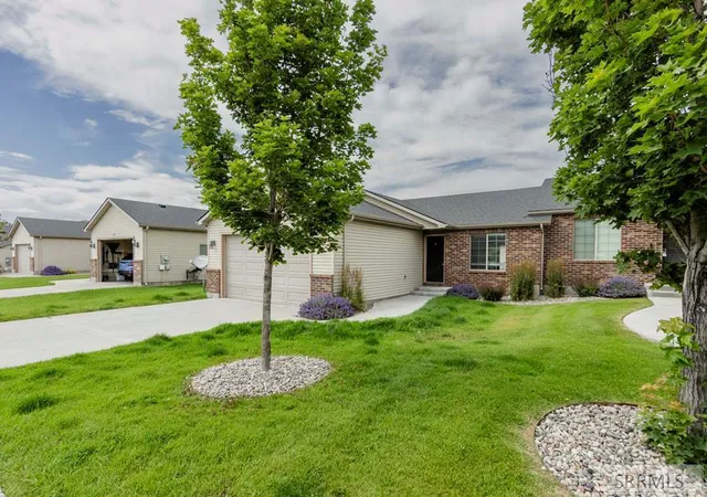 Homes for sale in Ammon, ID | 4261 Liberty Dr, Ammon, ID 83406 | MLS# 2187634