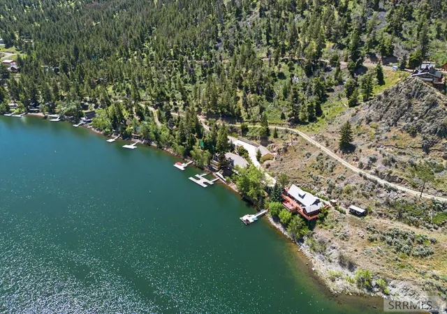 3rd image of 53 S Shoreline Dr, Salmon, ID 83467 | MLS# 2187311