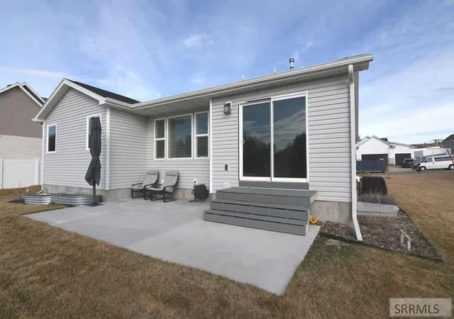 Homes for sale in Rexburg, ID | 1324 Stone Dr, Rexburg, ID 83440 | MLS# 2184933