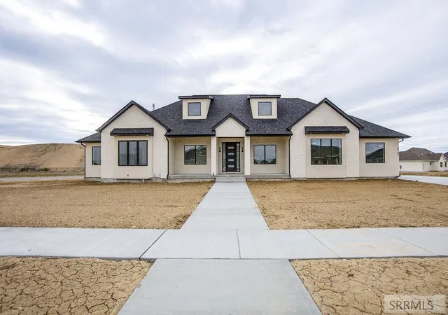 Photo 1 of Single family home for sale at 5707 Long Cove Dr, Idaho Falls, ID 83404 | MLS# 2187462 | Listing updated on 2026-09-21