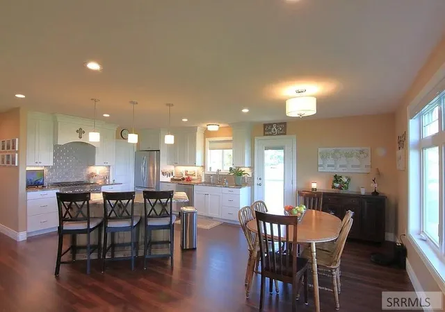 Photo 3 of Single family home for sale at 1184 N 1325 E, Shelley, ID 83274 | MLS# 2188052 | Listing updated on 2026-08-28