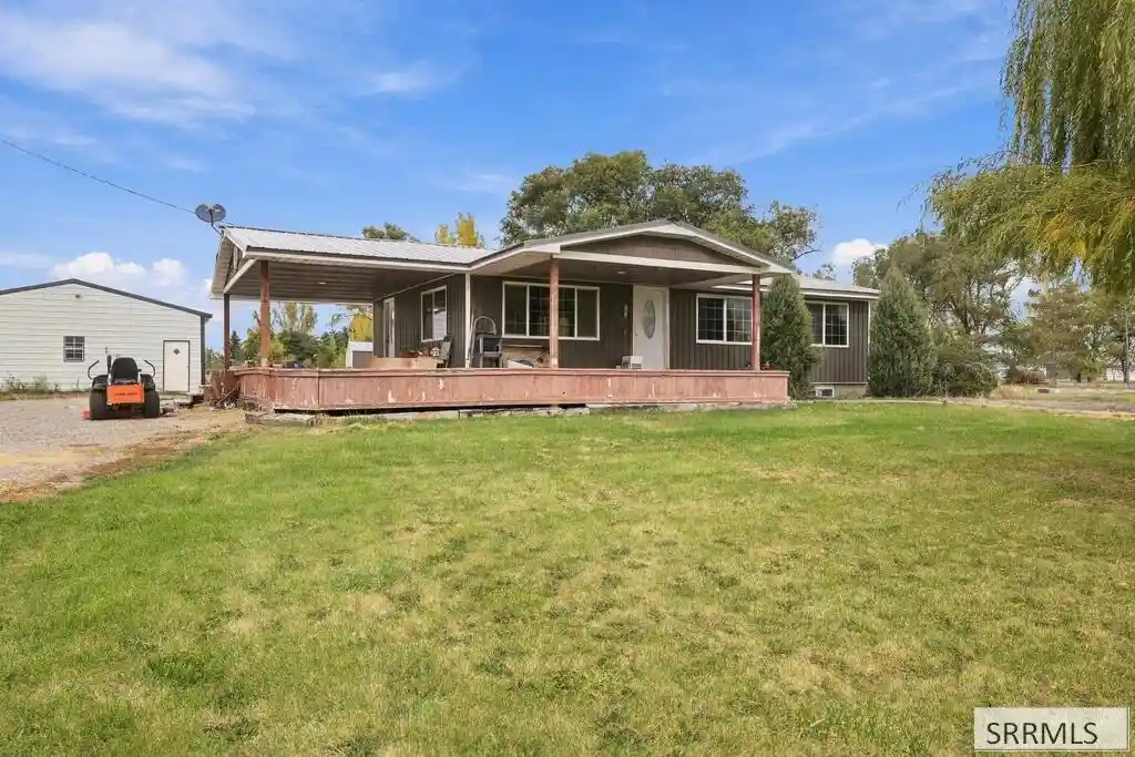 Photo 1 of Single family home for sale at 304 W 350 North, Blackfoot, ID 83221 | MLS# 2190000 | Listing updated on 2026-10-24